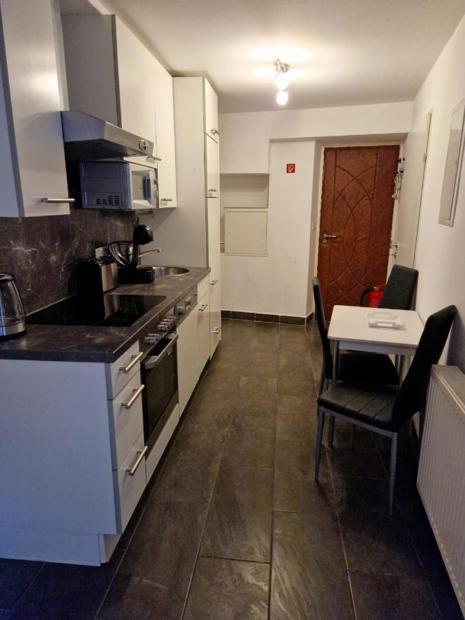 Klosterappartment Modling Buitenkant foto